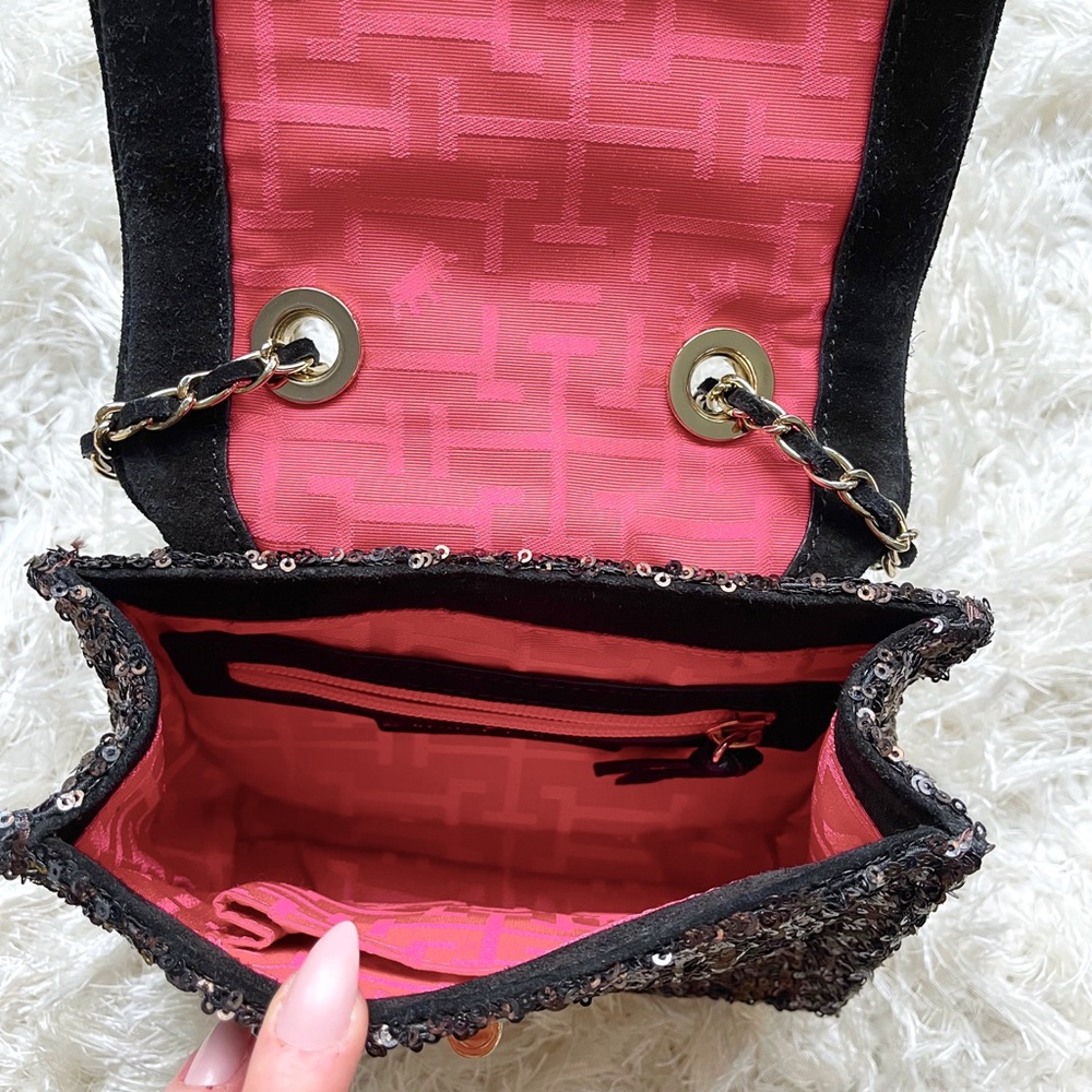 ELAINE TURNER Sequin Embellished Flap Bag - Picture 10 of 12